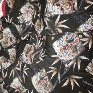 Metrop Hawaiian style short sleeve button up shirt